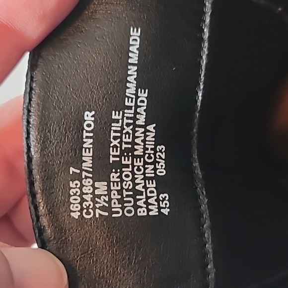 CLIFFS BY WHITE MOUNTAIN Mentor Block Heeled Lace-Up Ankle Bootie Size 7 Women's - Picture 13 of 14